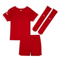 Koszulka piłkarska Liverpool Strój Domowy dla dzieci 2023-24 tanio Krótki Rękaw (+ Krótkie spodenki)